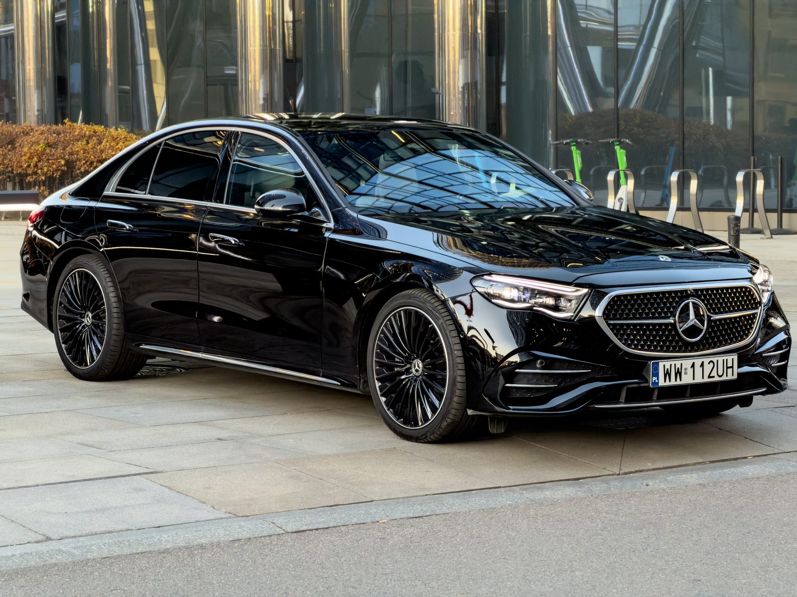 Mercedes E-Class chauffeur car in Krakow city – Top Chauffeur executive transfer