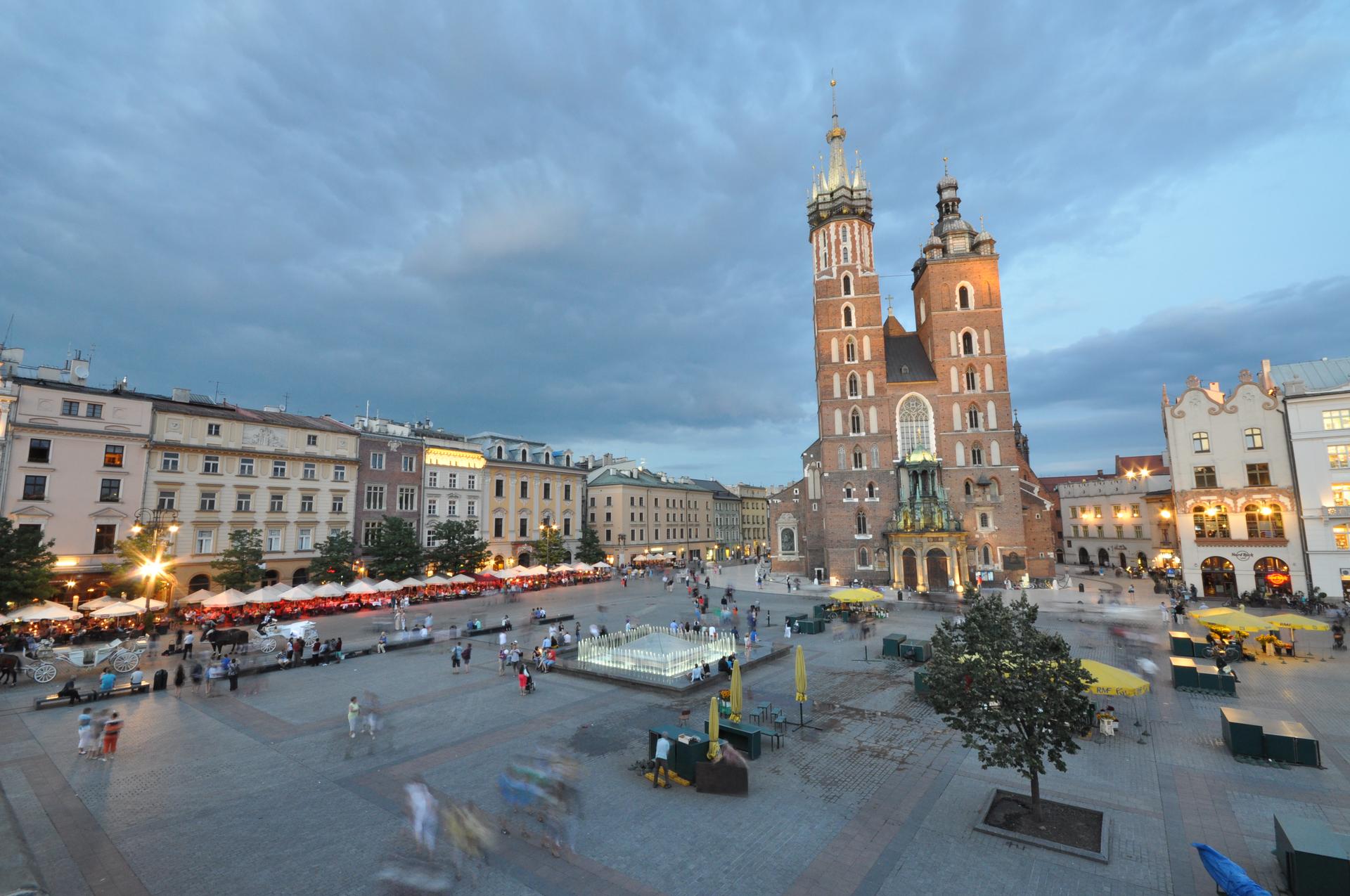 Krakow – private chauffeur service by Top Chauffeur