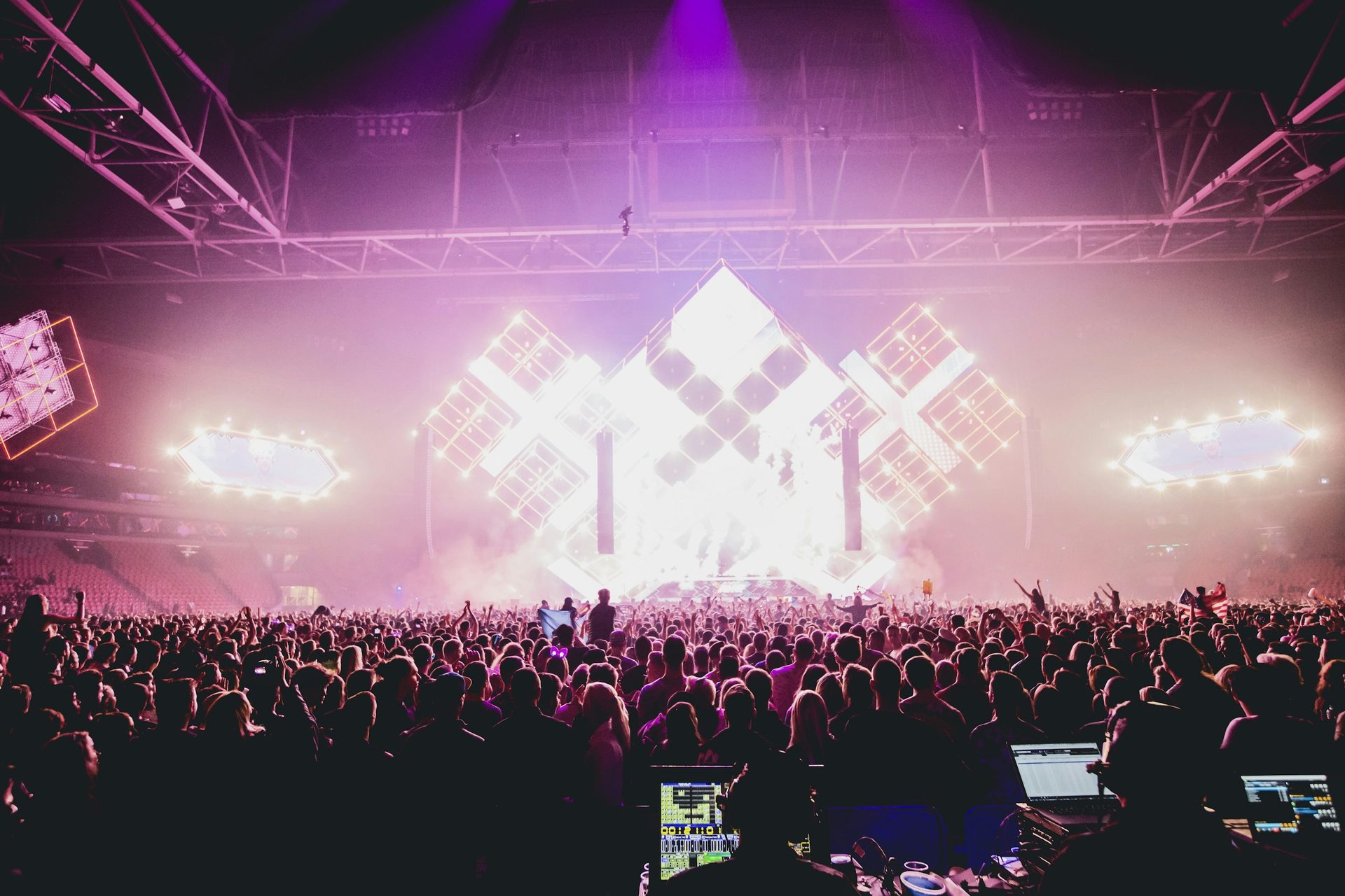 Concert & Show Transfers in Krakow β Top Chauffeur